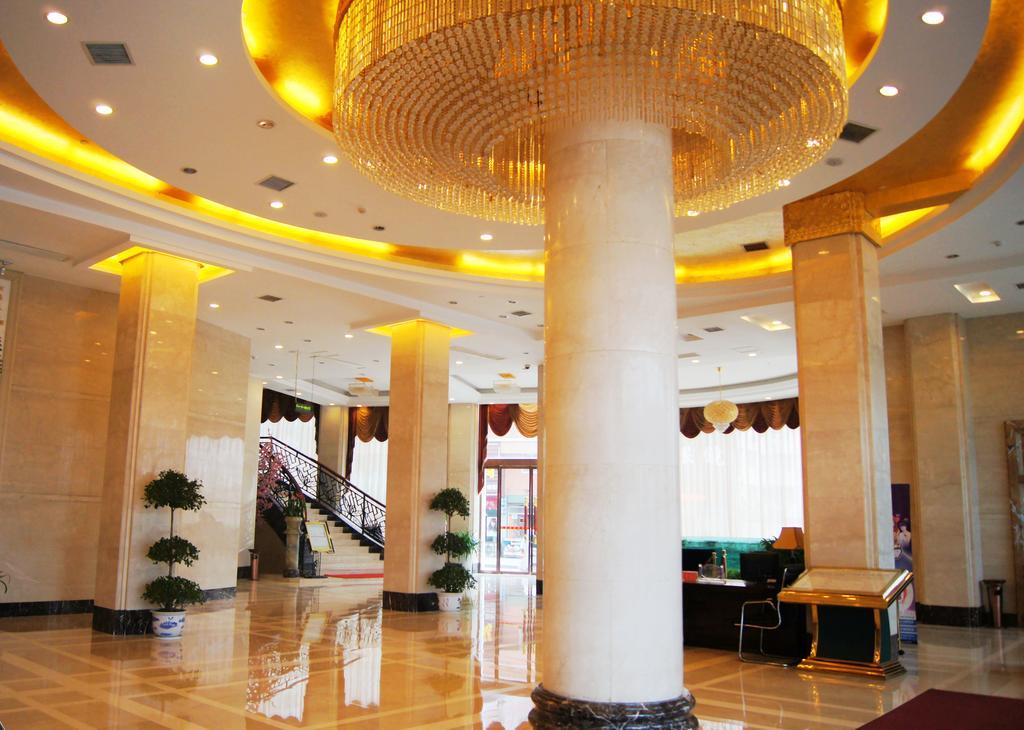Huangzu International Hotel Huaihua Exteriör bild